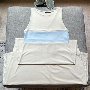 Sisley Made in Italy Maxi Dress with Blue and cream detailing ✨ Runs large!